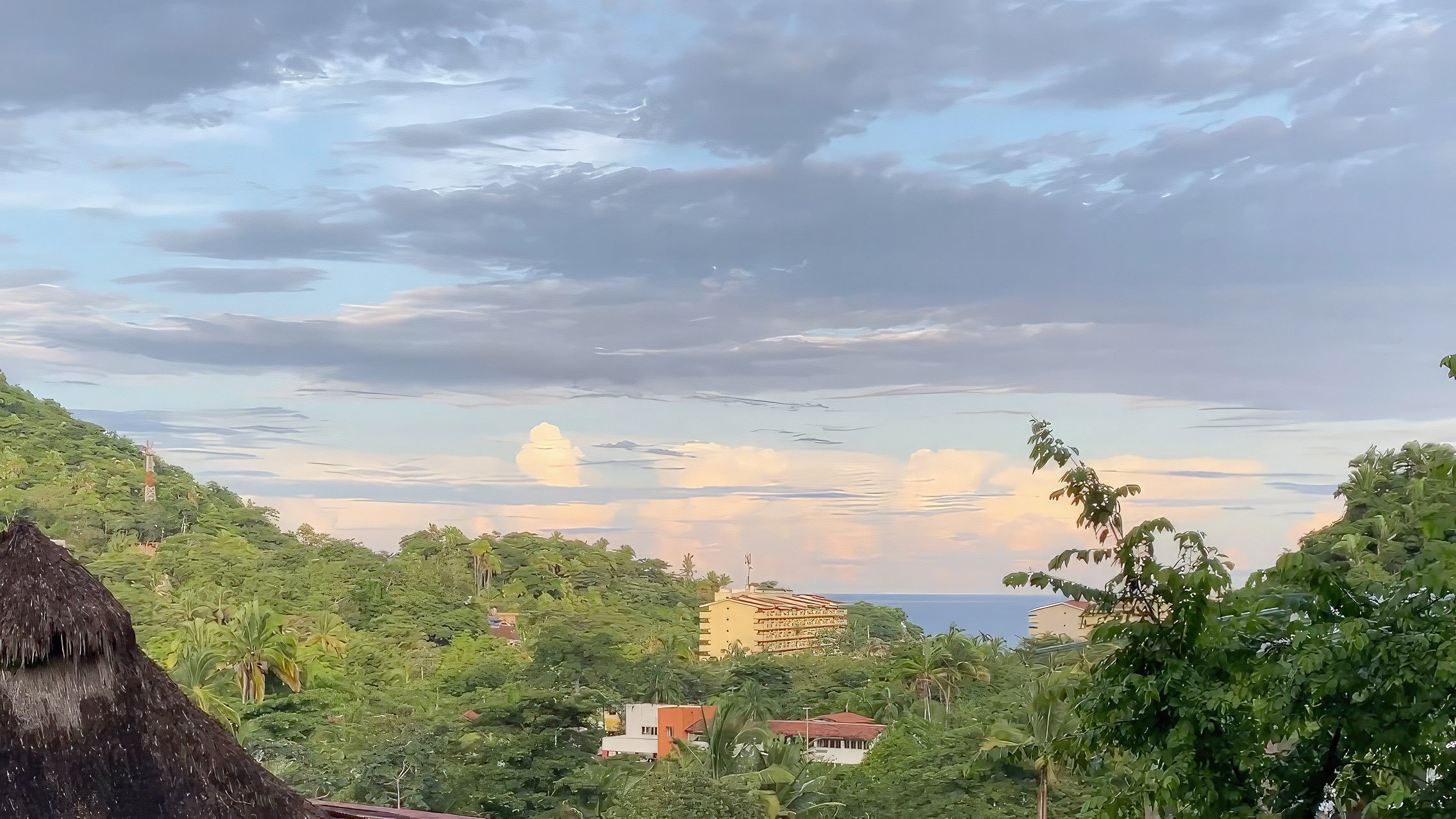 Casa Esperanza pool and garden